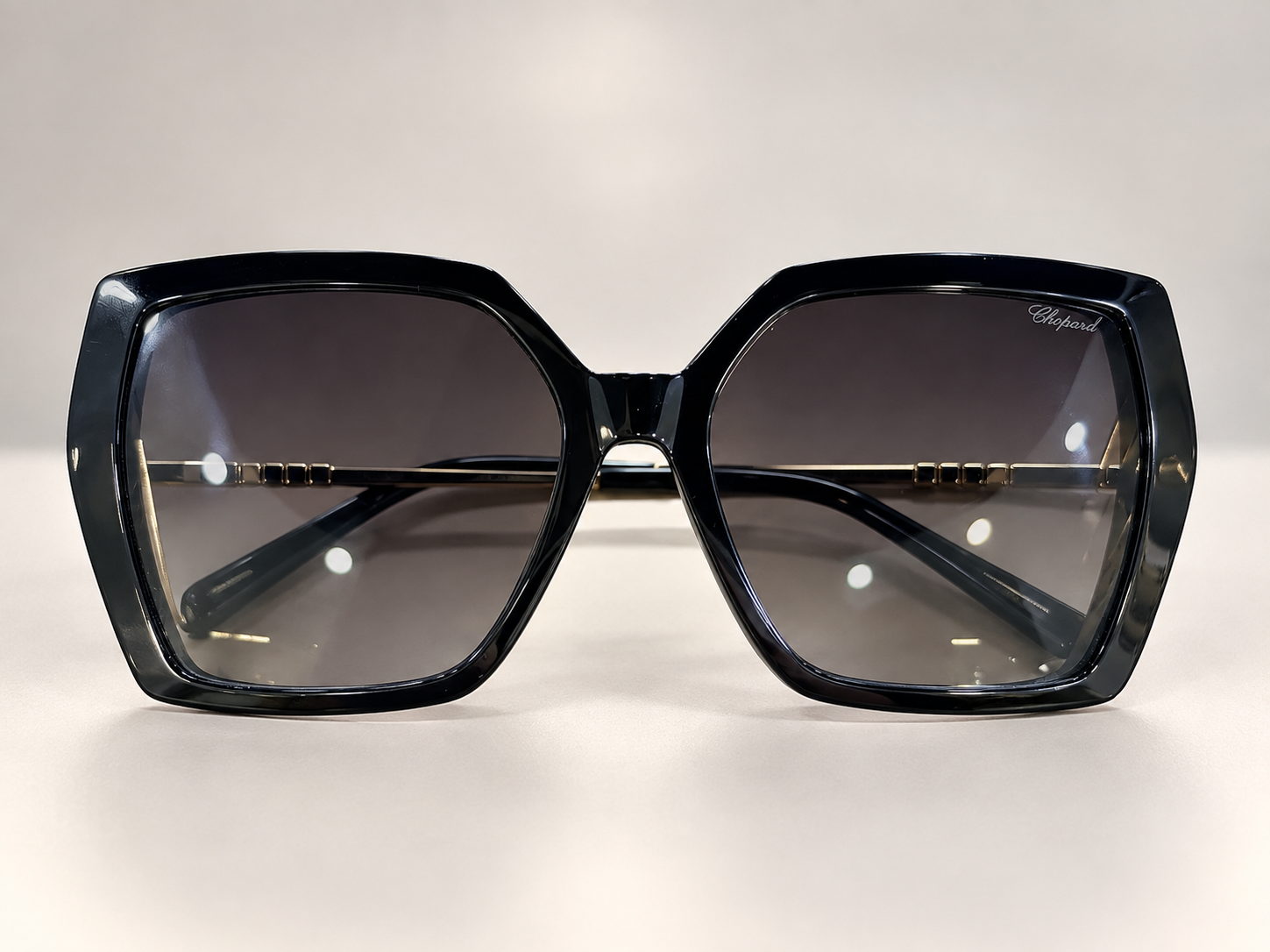 عینک آفتابی زنانه شوپارد (Chopard) مدل SCH404S